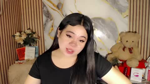 ANDREA MAE online show from August 15, 7:23 am