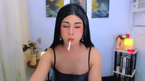expensive_elise online show from August 6, 1:15 am