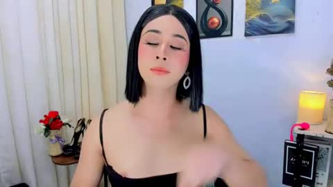 expensive_elise online show from August 14, 1:20 am