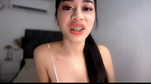 expensivets_chloe online show from August 2, 12:45 pm