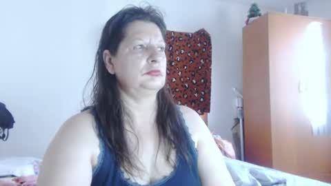 ExtasyMature online show from August 4, 6:32 am