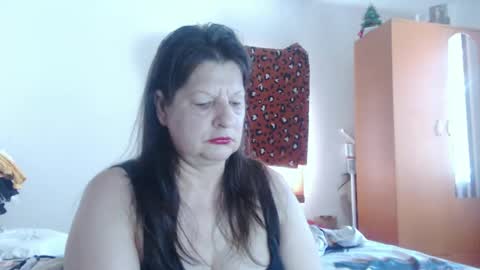 ExtasyMature online show from August 10, 8:38 am
