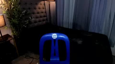 extravagantgabbie online show from August 11, 5:59 pm