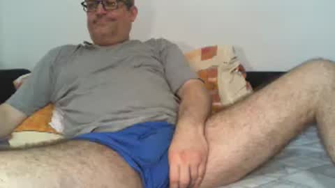 eyes12 online show from August 12, 5:32 am