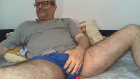 eyes12 online show from August 13, 5:21 am