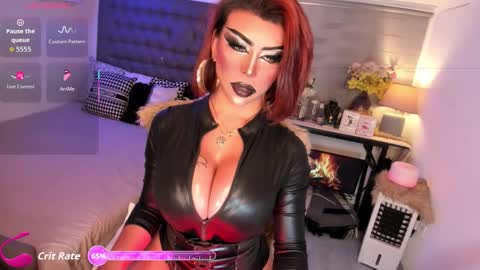 QUEEN MIRAHH online show from March 11, 3:25 am