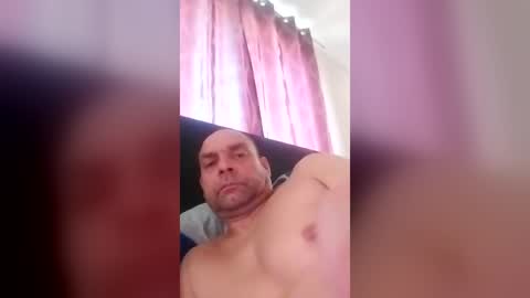 eyleentom online show from August 9, 5:52 am