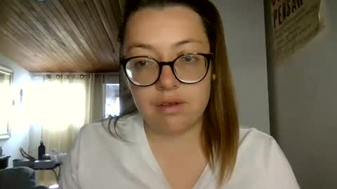 Aimee online show from July 15, 3:35 pm