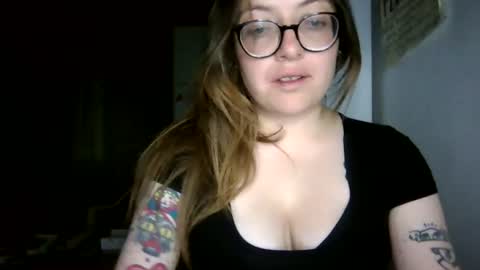 Aimee online show from August 7, 1:05 am