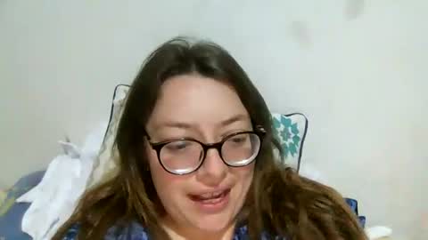 Aimee online show from August 17, 5:12 am