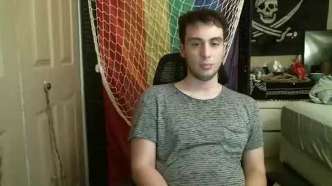 Ezra Naamah online show from August 27, 1:13 am