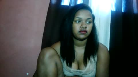 ezrah0123 online show from August 12, 8:27 am