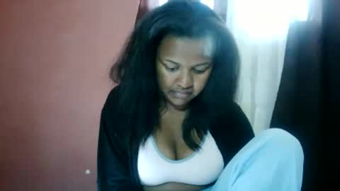ezrah0123 online show from August 14, 9:02 am
