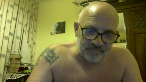 f1zzeek online show from July 3, 8:44 pm