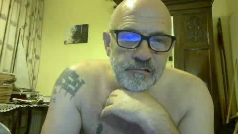 f1zzeek online show from July 14, 11:38 pm