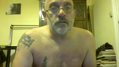 f1zzeek online show from July 29, 11:34 pm