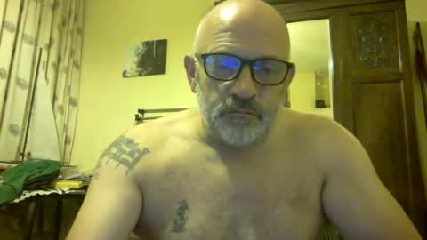 f1zzeek online show from August 4, 10:51 pm