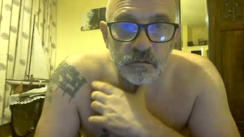 f1zzeek online show from August 12, 10:34 pm