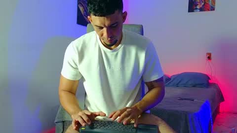fabi online show from July 27, 4:12 pm