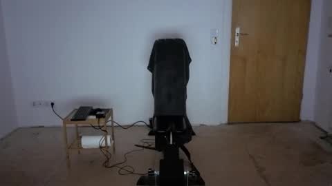 fabian221649 online show from April 4, 6:37 pm
