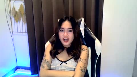 fabulous_cristy24 online show from July 21, 8:33 pm