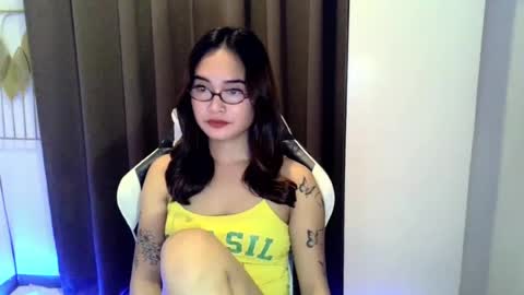 fabulous_cristy24 online show from July 30, 8:15 pm