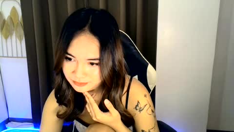 fabulous_cristy24 online show from August 6, 8:35 am