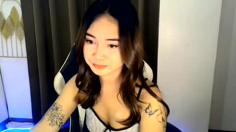 fabulous_cristy24 online show from August 6, 9:41 am