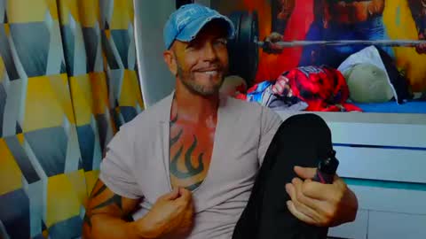 fabxxxl online show from July 13, 8:32 am
