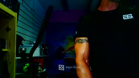 fabxxxl online show from July 17, 3:01 pm