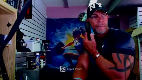fabxxxl online show from August 11, 2:08 pm