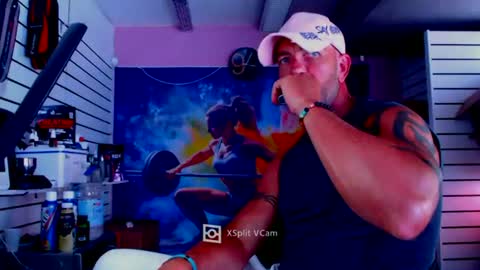 fabxxxl online show from August 14, 1:04 pm