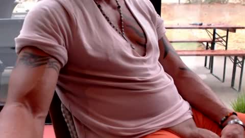 fabxxxl online show from August 17, 7:13 am