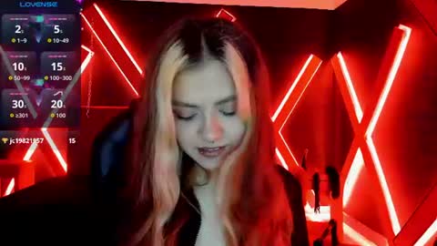 fabzy online show from August 10, 1:23 pm