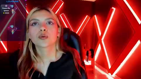 fabzy online show from August 11, 5:04 pm