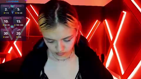 fabzy online show from August 14, 6:44 pm