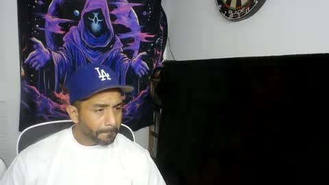 Mark online show from August 7, 11:32 am