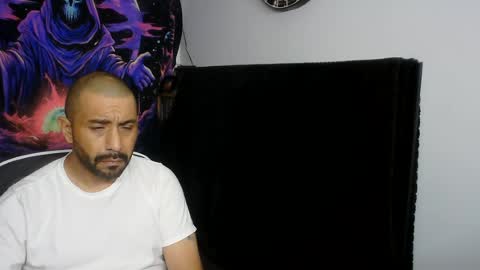 Mark online show from August 12, 5:21 am