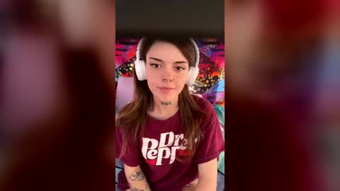faerienugs online show from June 29, 11:50 pm