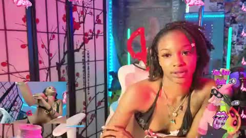 Fae and Cheta online show from July 2, 2:07 pm