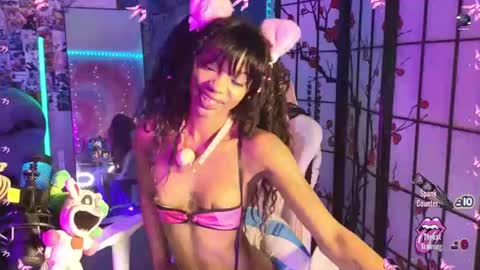 Fae and Cheta online show from July 31, 12:50 am
