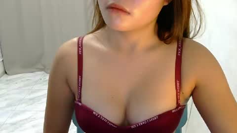 fahara_lea online show from August 8, 1:49 am