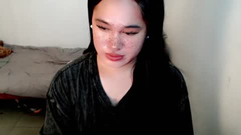 call me shanaia online show from June 15, 5:27 am