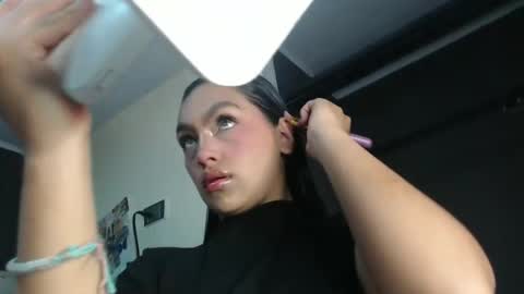 fairylatin online show from April 10, 12:04 am
