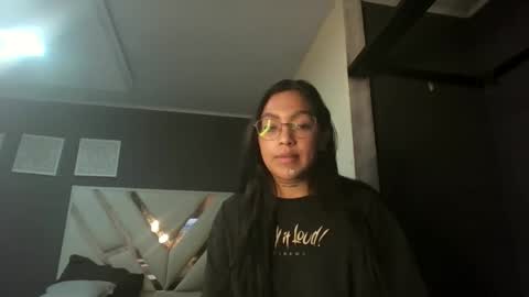 fairylatin online show from April 13, 12:19 pm