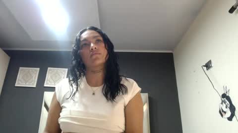 fairylatin online show from June 30, 3:18 am