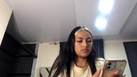 fairylatin online show from August 10, 12:28 pm