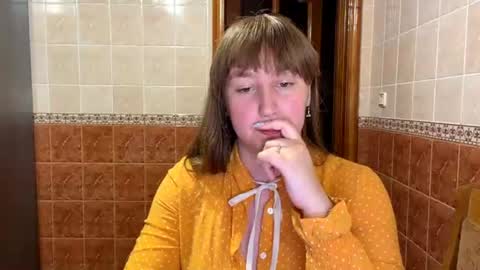 fairymaroon online show from August 11, 9:17 pm
