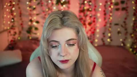 Vi  online show from March 10, 4:59 pm