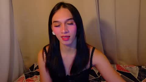 fakaratchbabes online show from August 14, 9:24 am